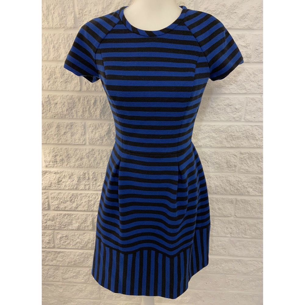 Banana Republic Striped Short Sleeve dress